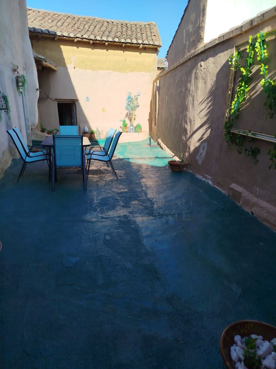 2 quarto Casa em Banda para venda em Leao cidade - 63 000 € (Ref: 9989185)