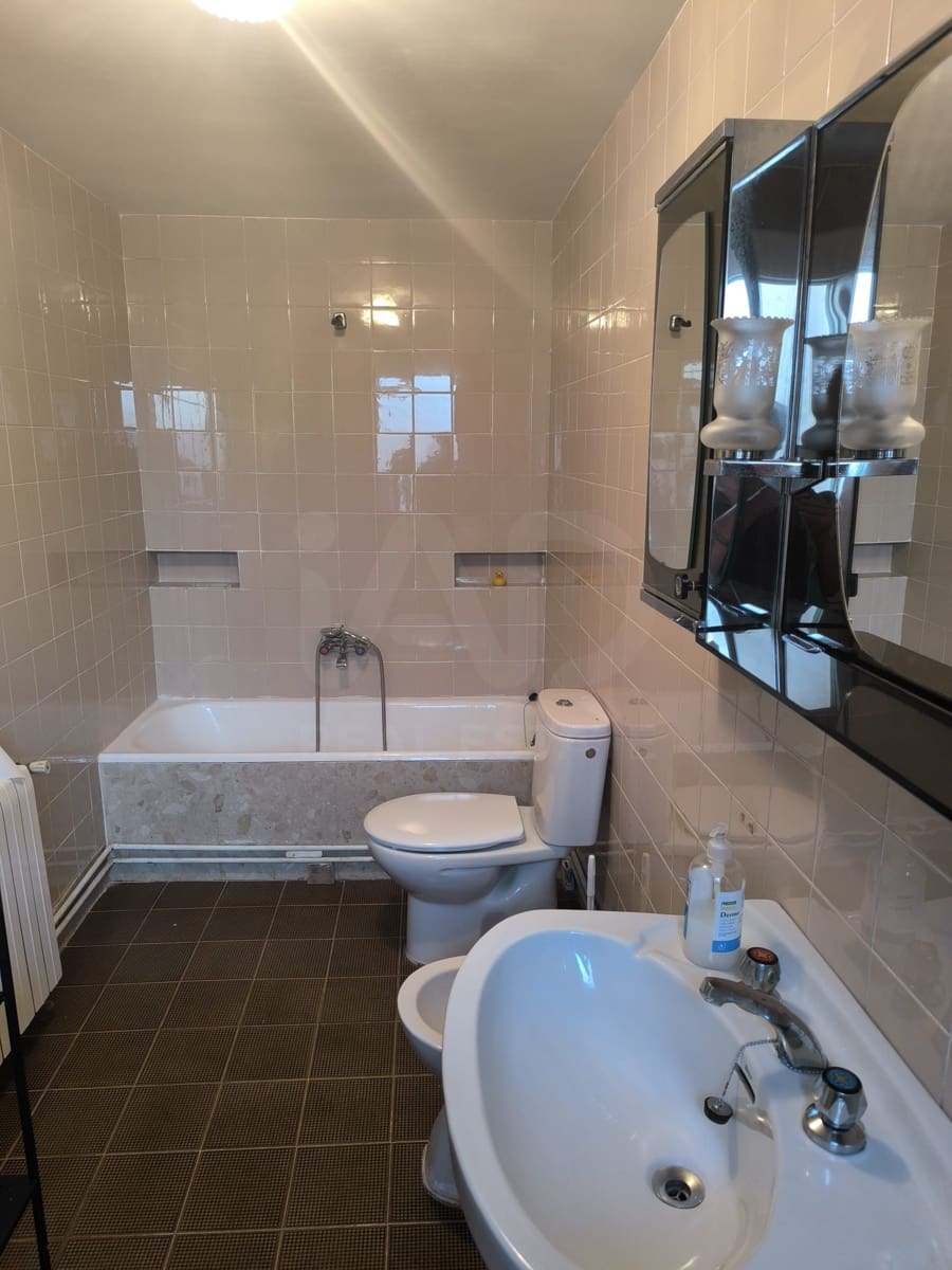 2 quarto Casa em Banda para venda em Leao cidade - 63 000 € (Ref: 9989185)