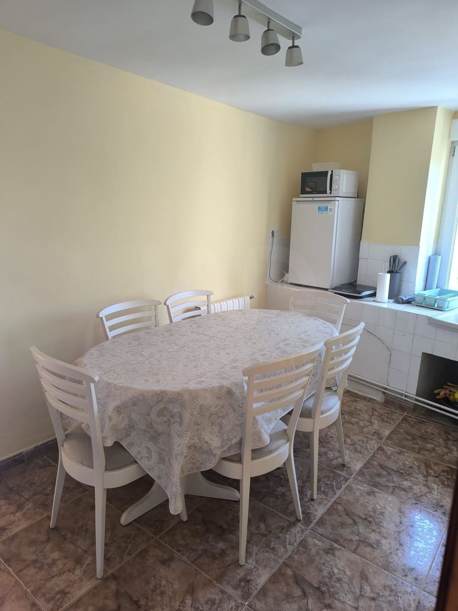 2 quarto Casa em Banda para venda em Leao cidade - 63 000 € (Ref: 9989185)