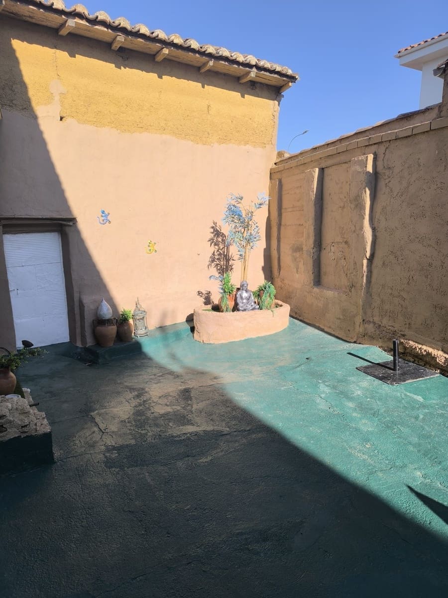 2 quarto Casa em Banda para venda em Leao cidade - 63 000 € (Ref: 9989185)