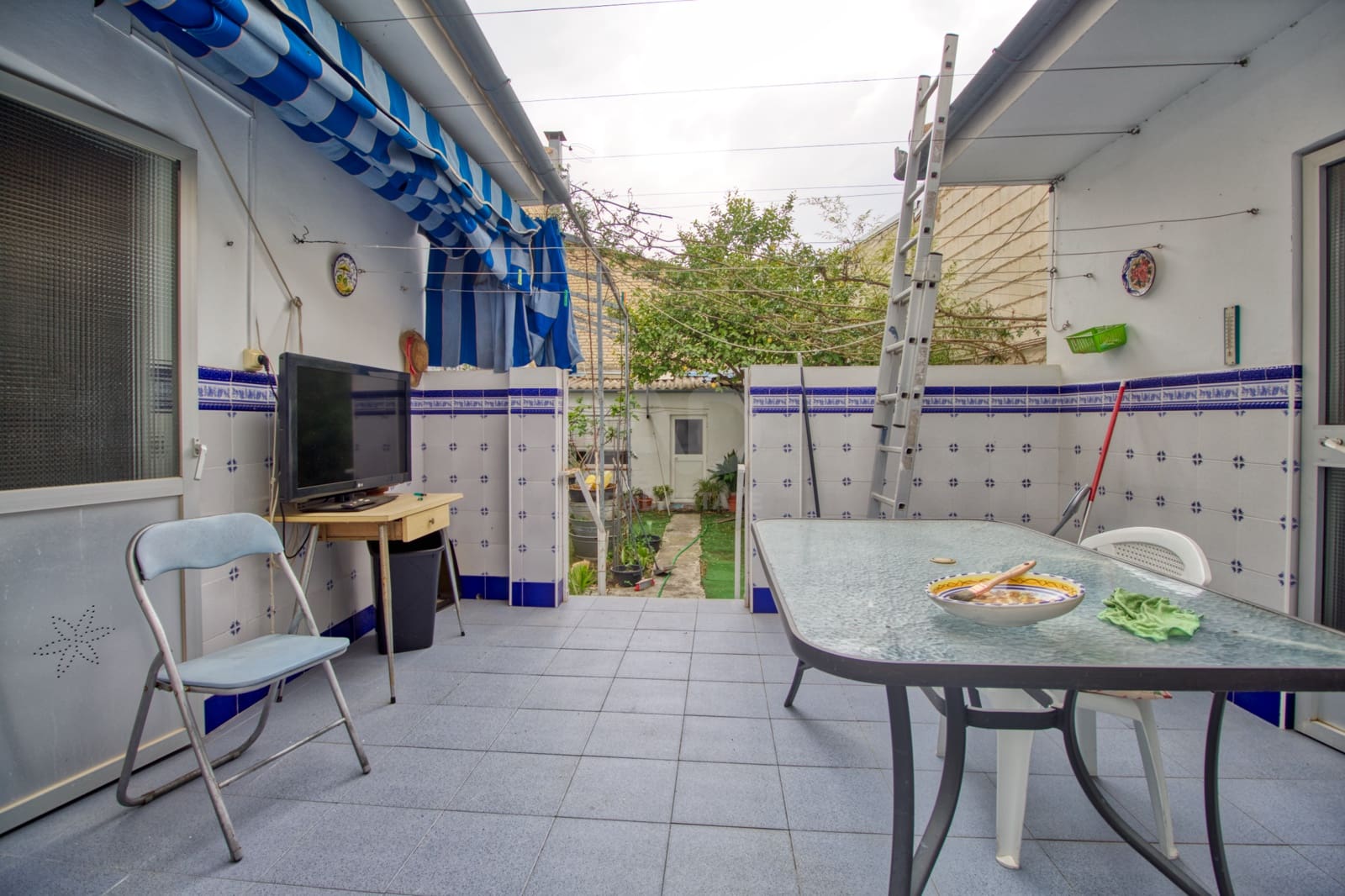 5 slaapkamer Huis te koop in Cordoba stad - € 244.000 (Ref: 9989186)
