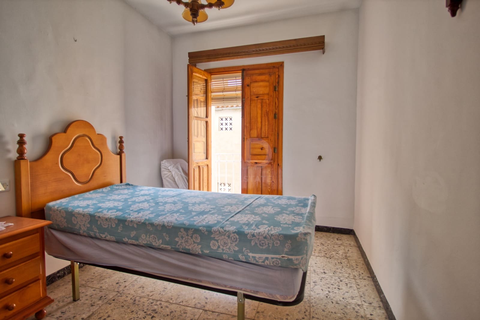 5 slaapkamer Huis te koop in Cordoba stad - € 244.000 (Ref: 9989186)