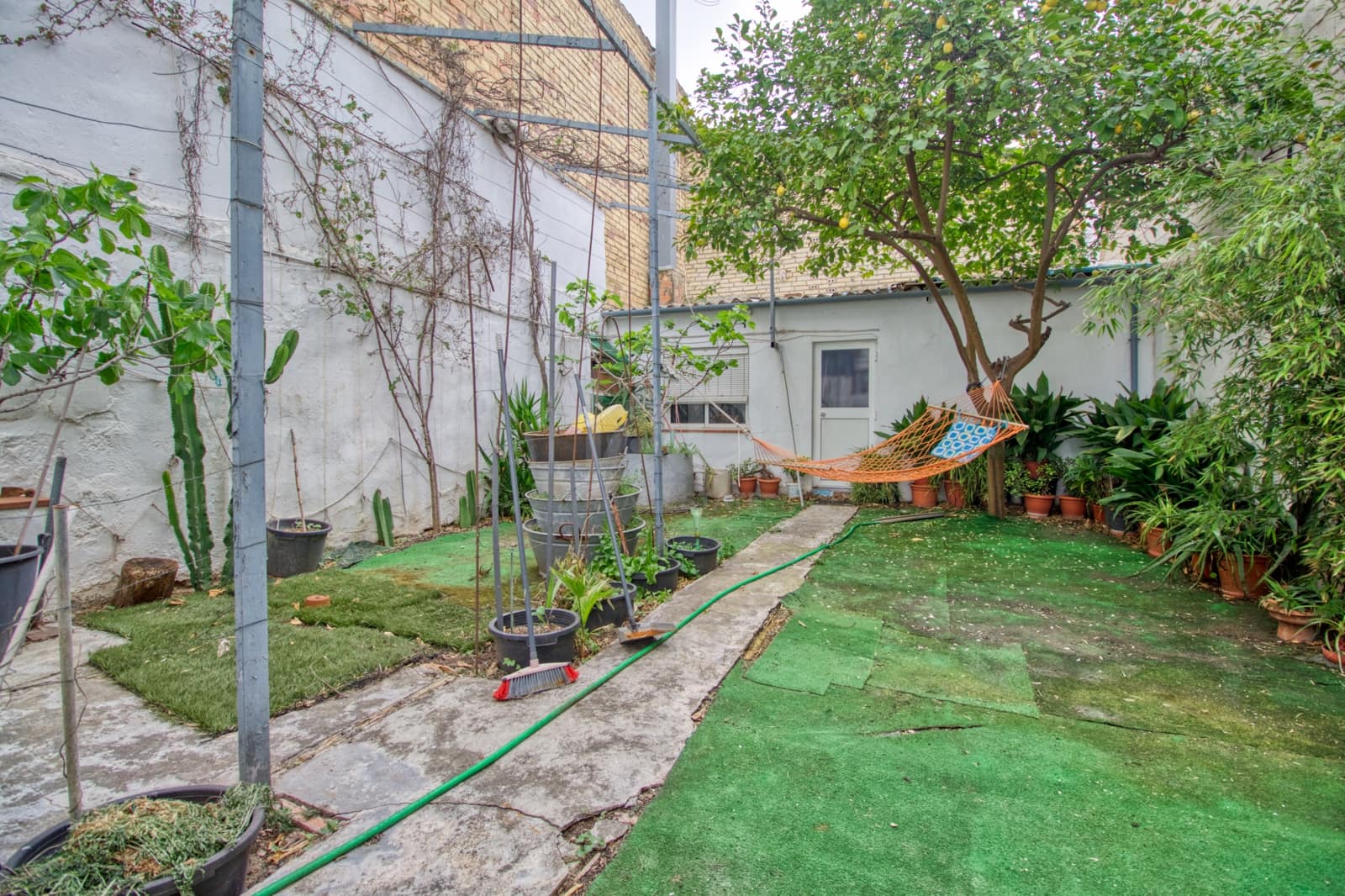 5 slaapkamer Huis te koop in Cordoba stad - € 244.000 (Ref: 9989186)