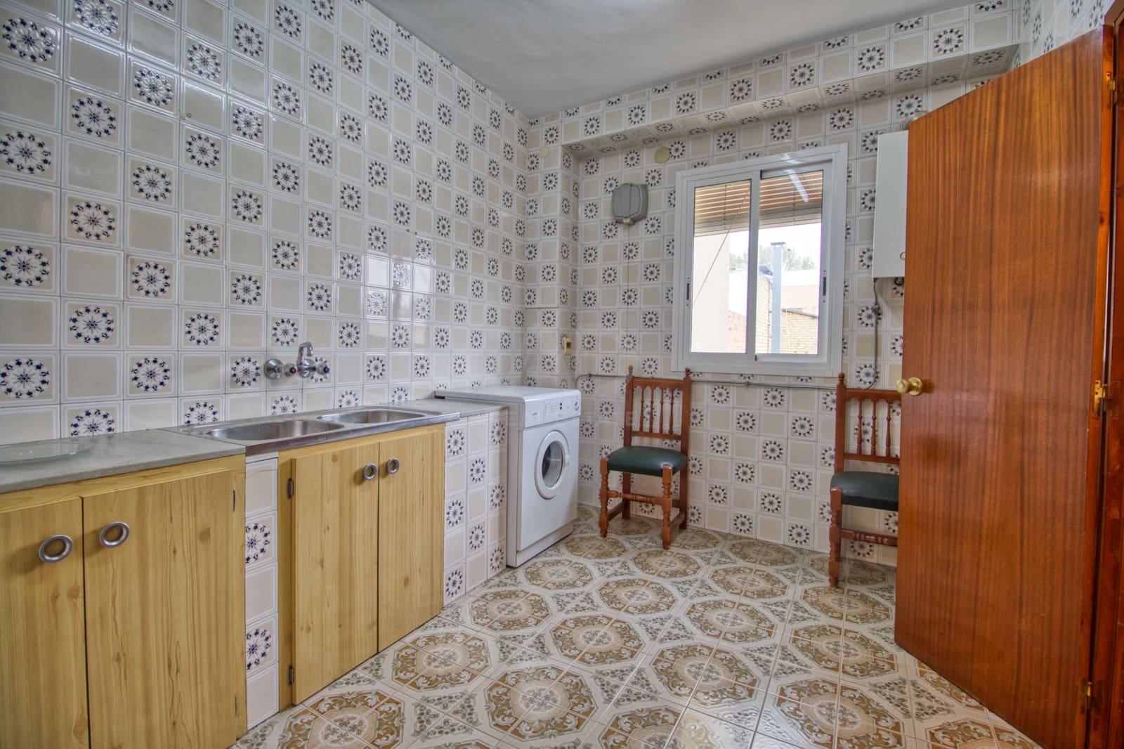 5 slaapkamer Huis te koop in Cordoba stad - € 244.000 (Ref: 9989186)