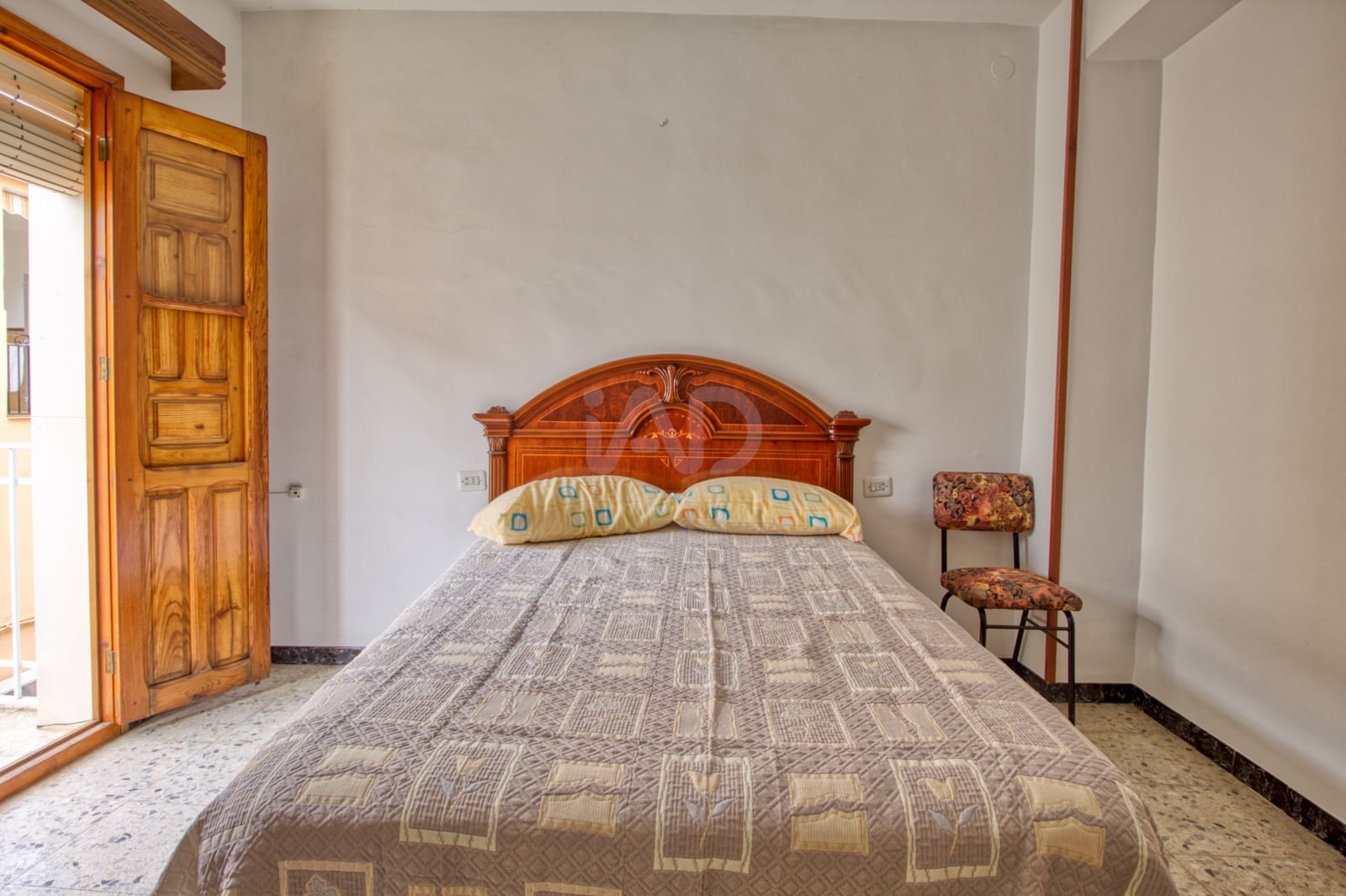 5 slaapkamer Huis te koop in Cordoba stad - € 244.000 (Ref: 9989186)