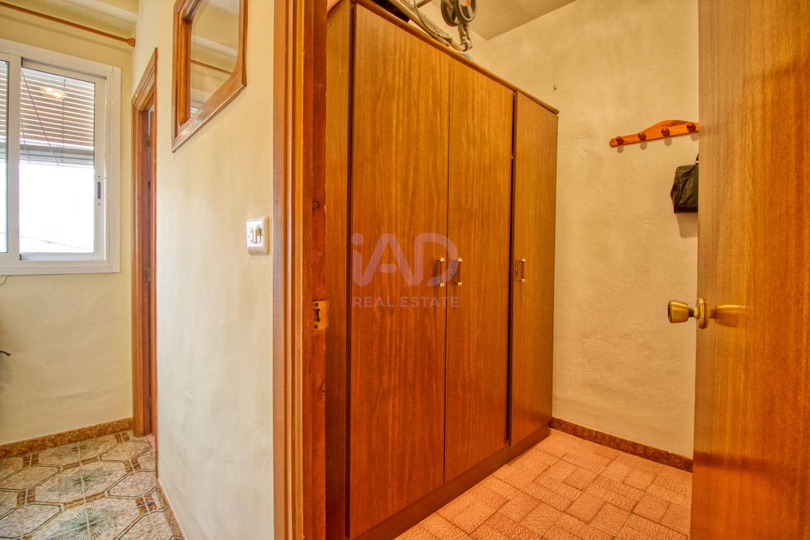 5 slaapkamer Huis te koop in Cordoba stad - € 244.000 (Ref: 9989186)