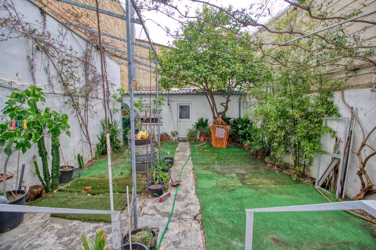 5 slaapkamer Huis te koop in Cordoba stad - € 244.000 (Ref: 9989186)