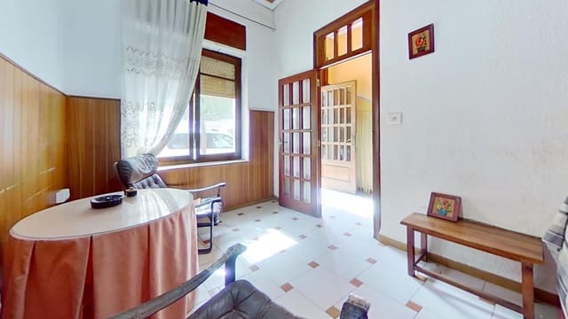 5 slaapkamer Huis te koop in Torreblanca met garage - € 125.000 (Ref: 9989195)