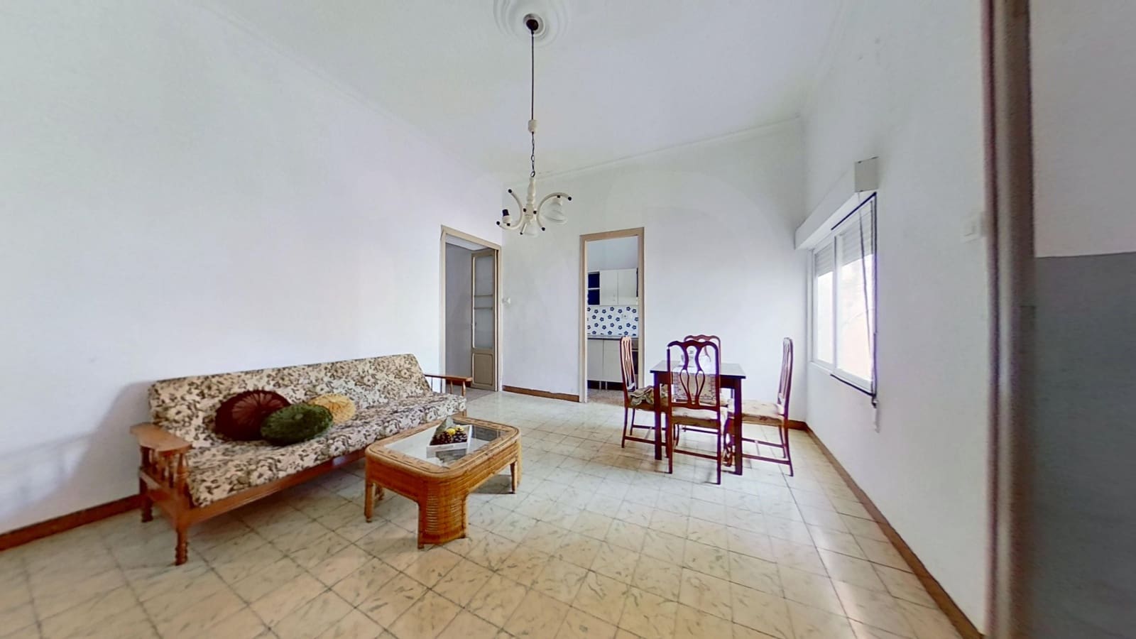 5 slaapkamer Huis te koop in Torreblanca met garage - € 125.000 (Ref: 9989195)
