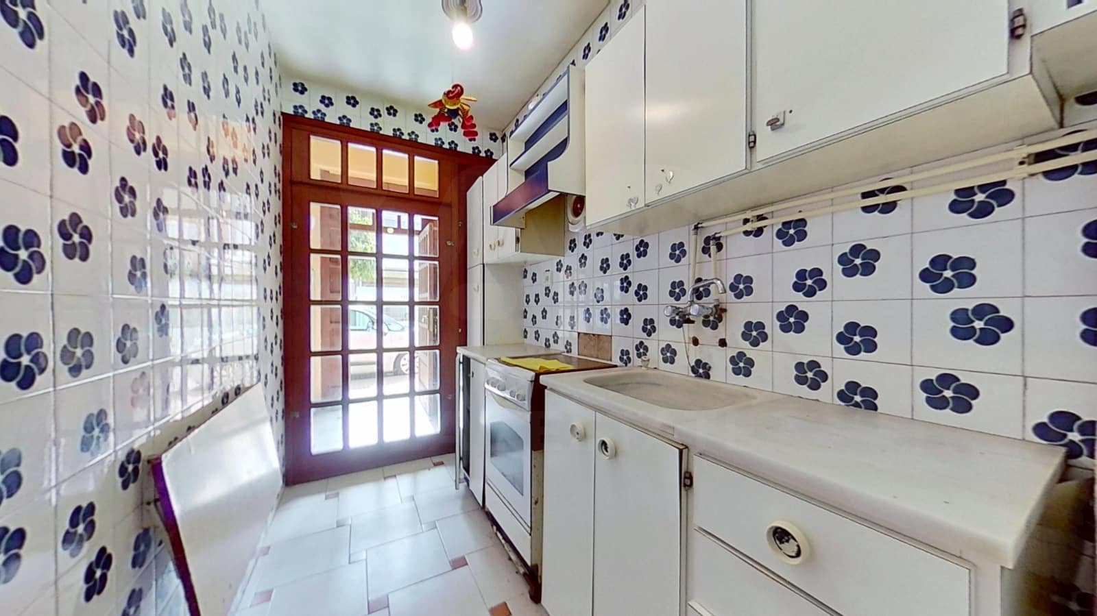 5 slaapkamer Huis te koop in Torreblanca met garage - € 125.000 (Ref: 9989195)