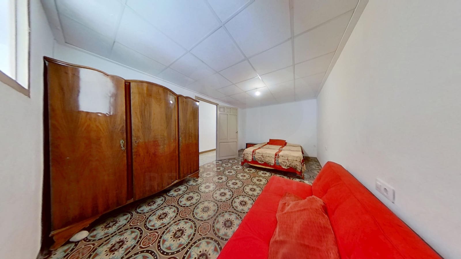 5 slaapkamer Huis te koop in Torreblanca met garage - € 125.000 (Ref: 9989195)