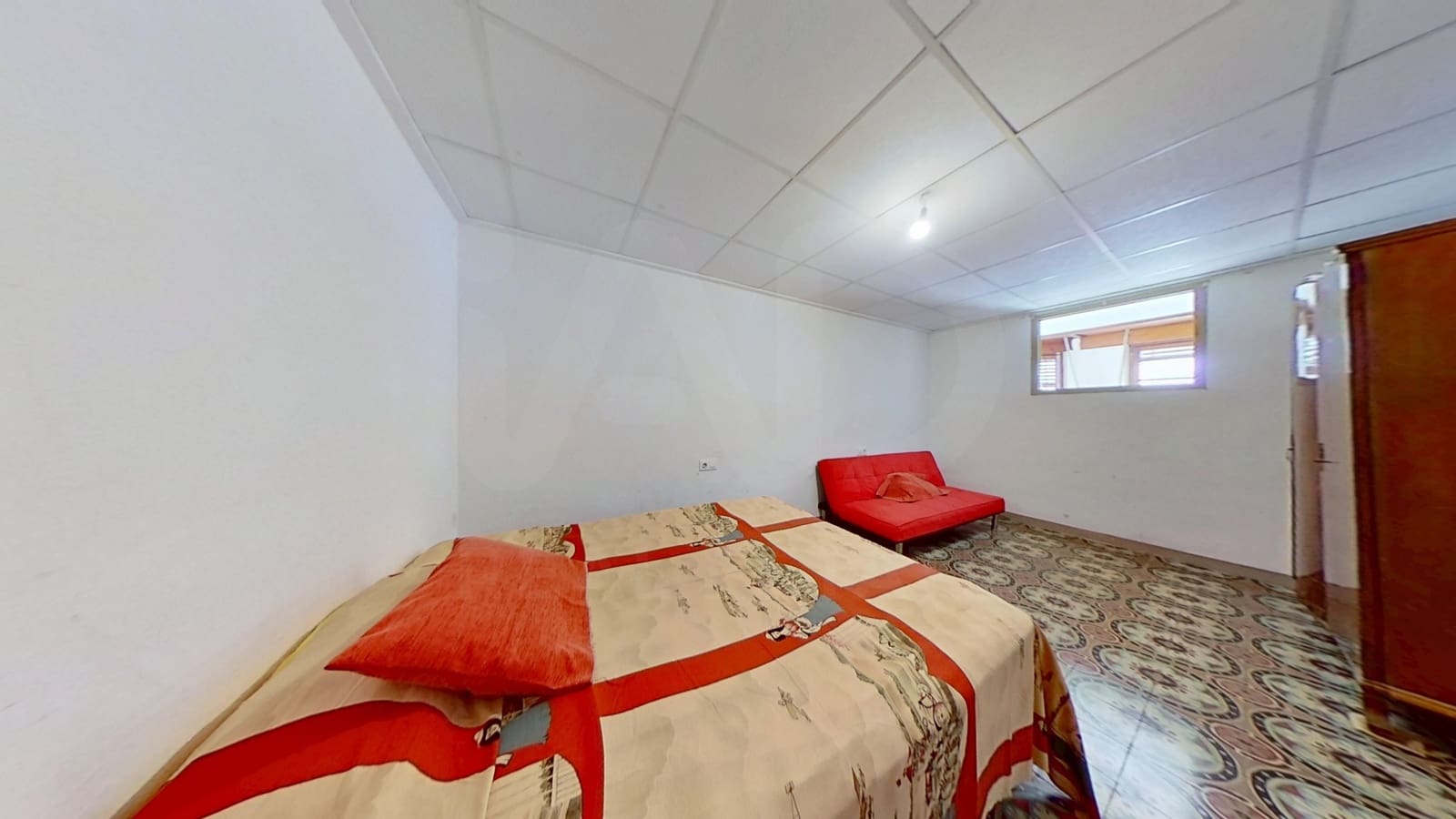 5 slaapkamer Huis te koop in Torreblanca met garage - € 125.000 (Ref: 9989195)