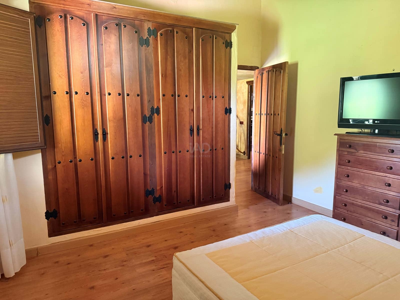 13 slaapkamer Finca/Landhuis te koop in Jaen stad met zwembad - € 640.000 (Ref: 9989198)