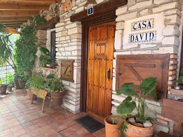 13 quarto Quinta/Casa Rural para venda em Xaém cidade com piscina - 640 000 € (Ref: 9989198)