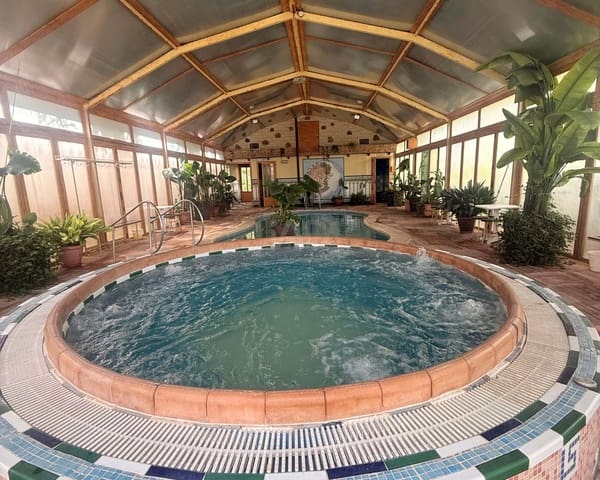 13 quarto Quinta/Casa Rural para venda em Xaém cidade com piscina - 640 000 € (Ref: 9989198)
