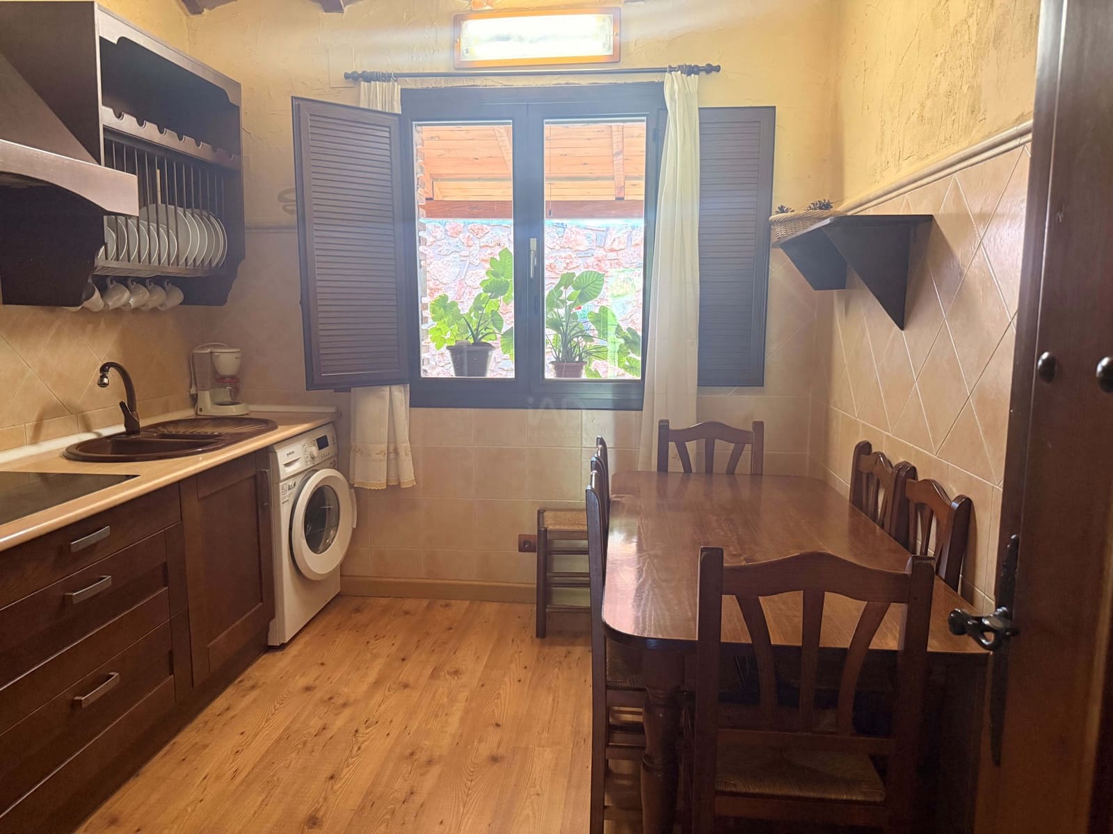 13 slaapkamer Finca/Landhuis te koop in Jaen stad met zwembad - € 640.000 (Ref: 9989198)