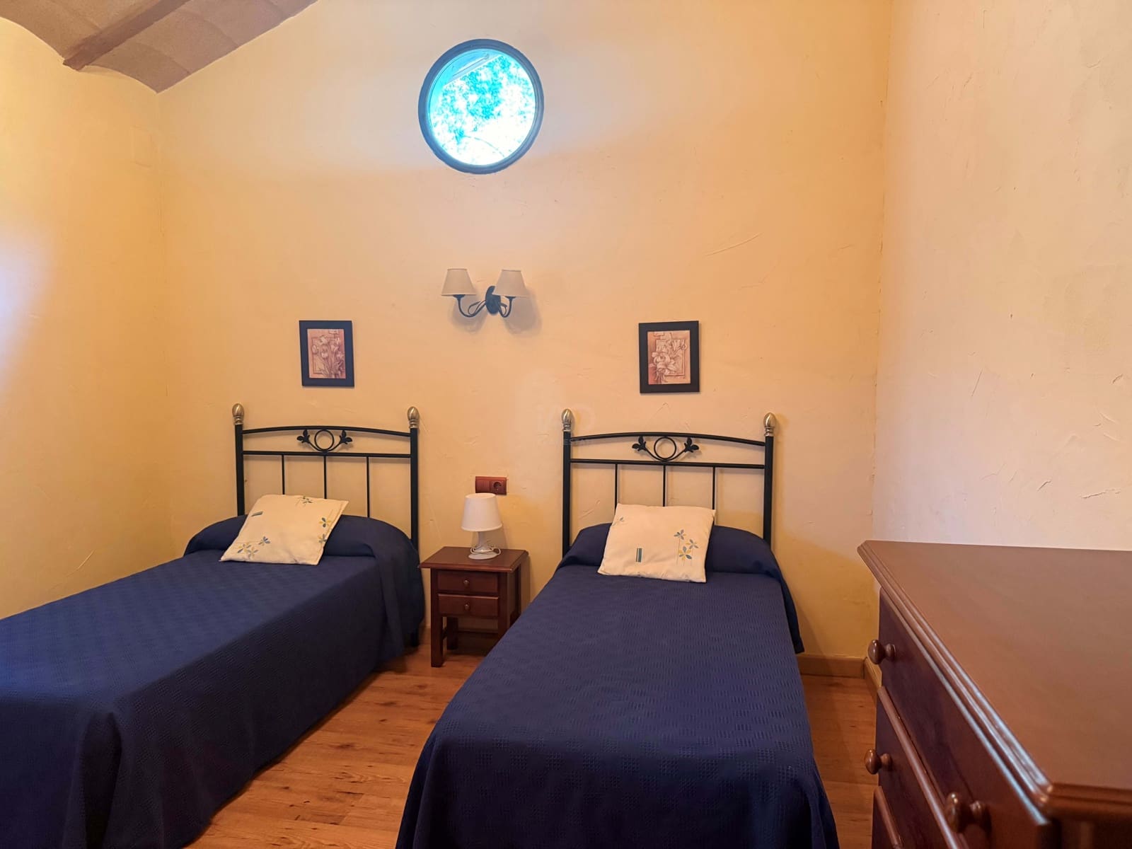 13 slaapkamer Finca/Landhuis te koop in Jaen stad met zwembad - € 640.000 (Ref: 9989198)