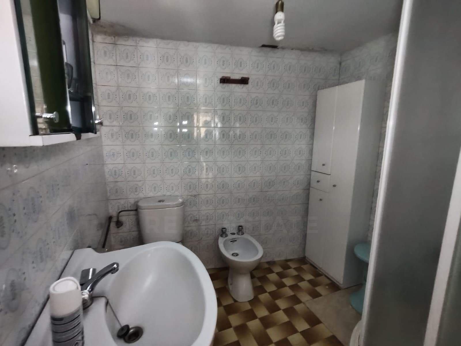 6 slaapkamer Huis te koop in Zamora stad - € 39.000 (Ref: 9989200)