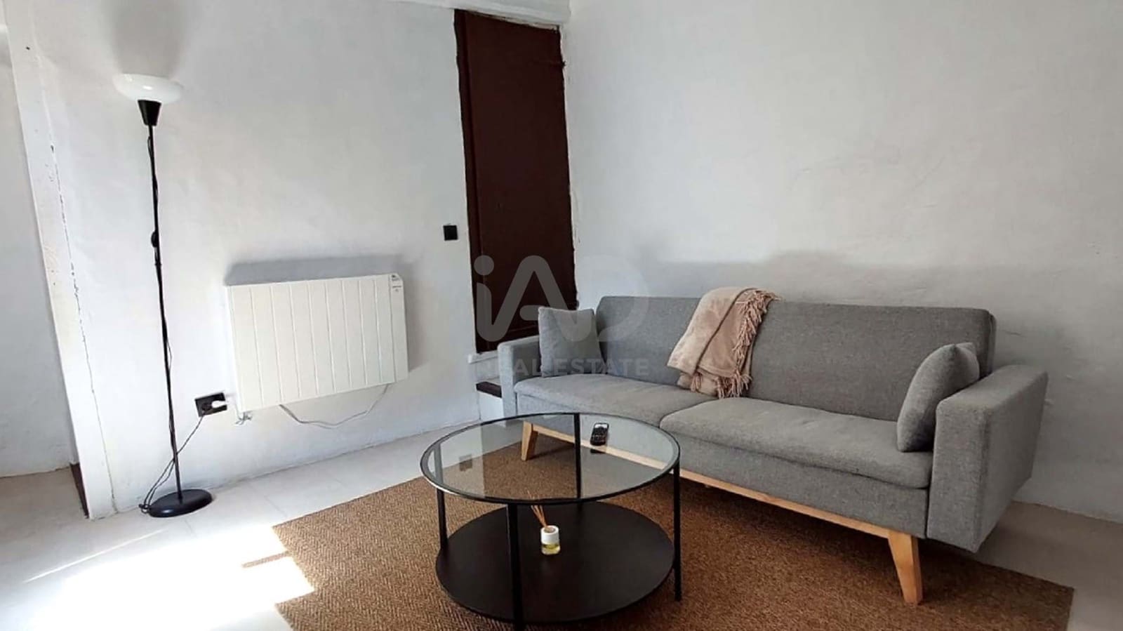 2 bedroom Townhouse for sale in Tarragona city with garage - € 139,000 (Ref: 9989201)