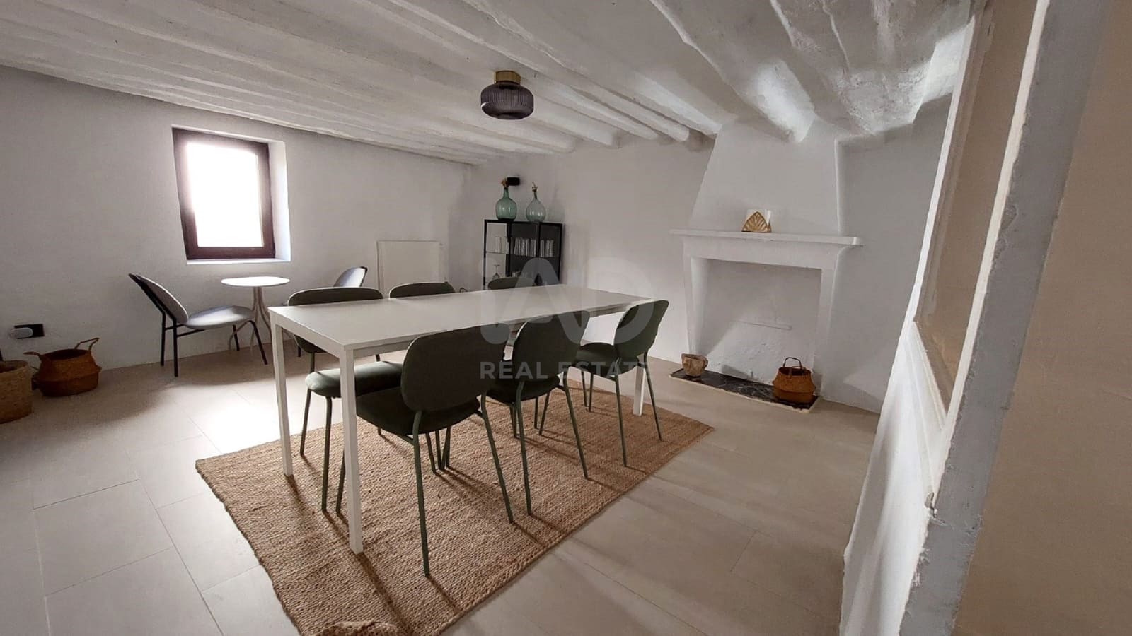 2 bedroom Townhouse for sale in Tarragona city with garage - € 139,000 (Ref: 9989201)