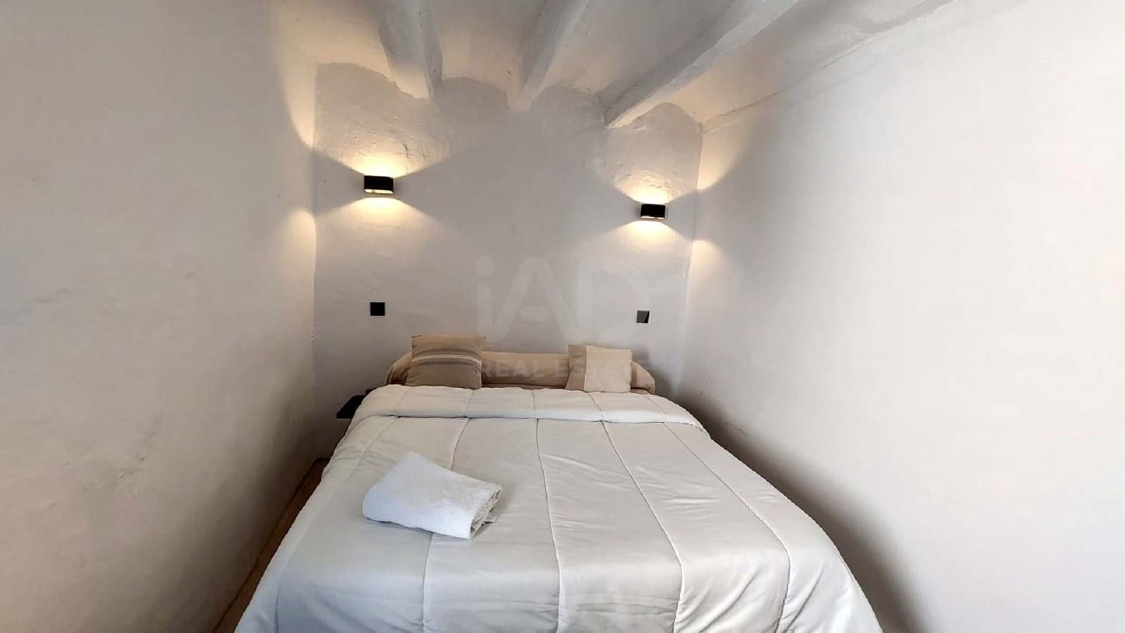 2 bedroom Townhouse for sale in Tarragona city with garage - € 139,000 (Ref: 9989201)