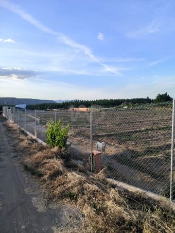 Grunde uden byggetilladelser til salg i Granada by - € 40.000 (Ref: 9989203)