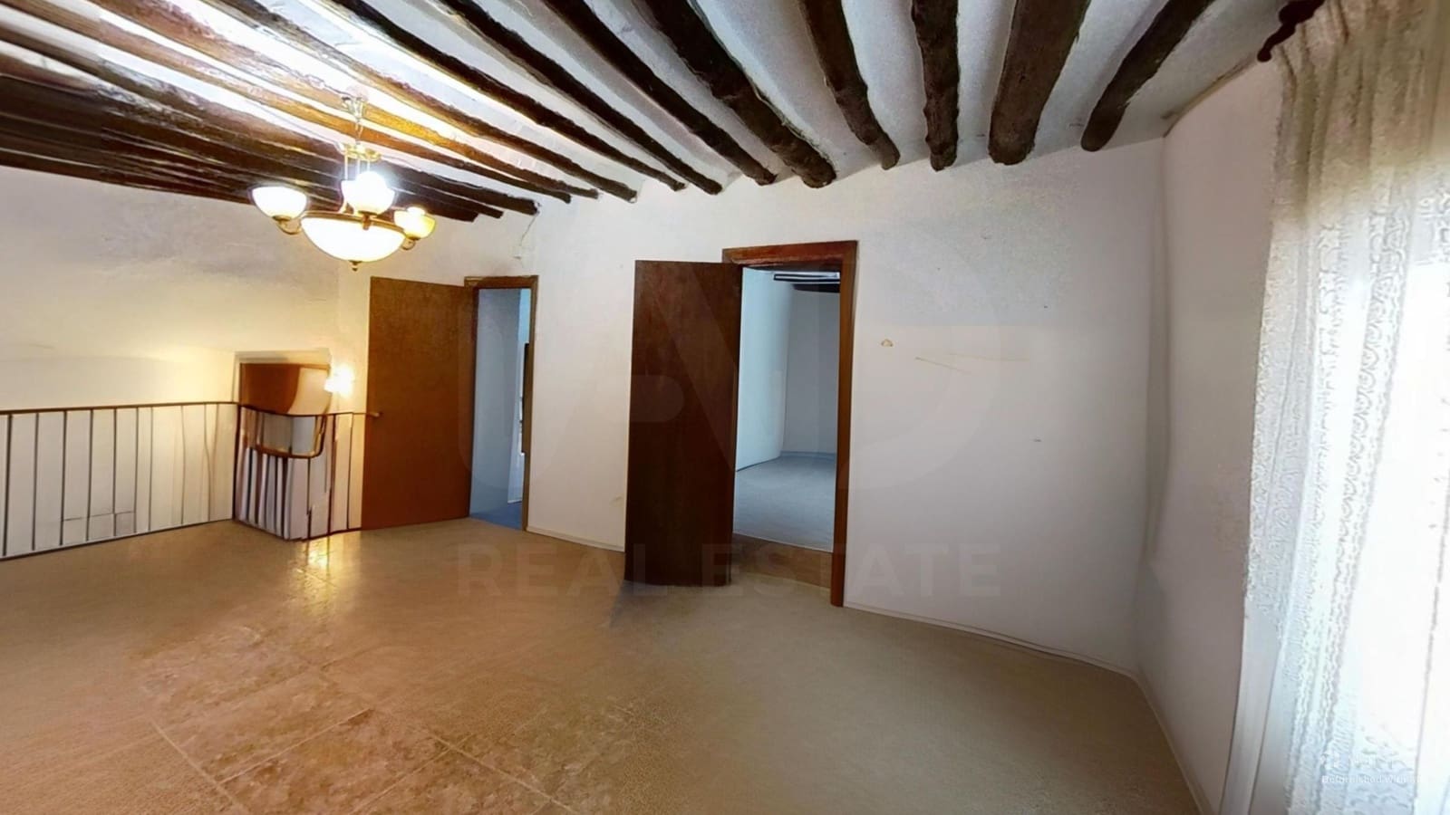 5 soveværelse Byhus til salg i Almeria by - € 80.000 (Ref: 9989208)