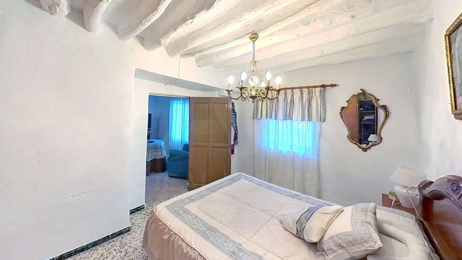 5 soveværelse Byhus til salg i Almeria by - € 80.000 (Ref: 9989208)
