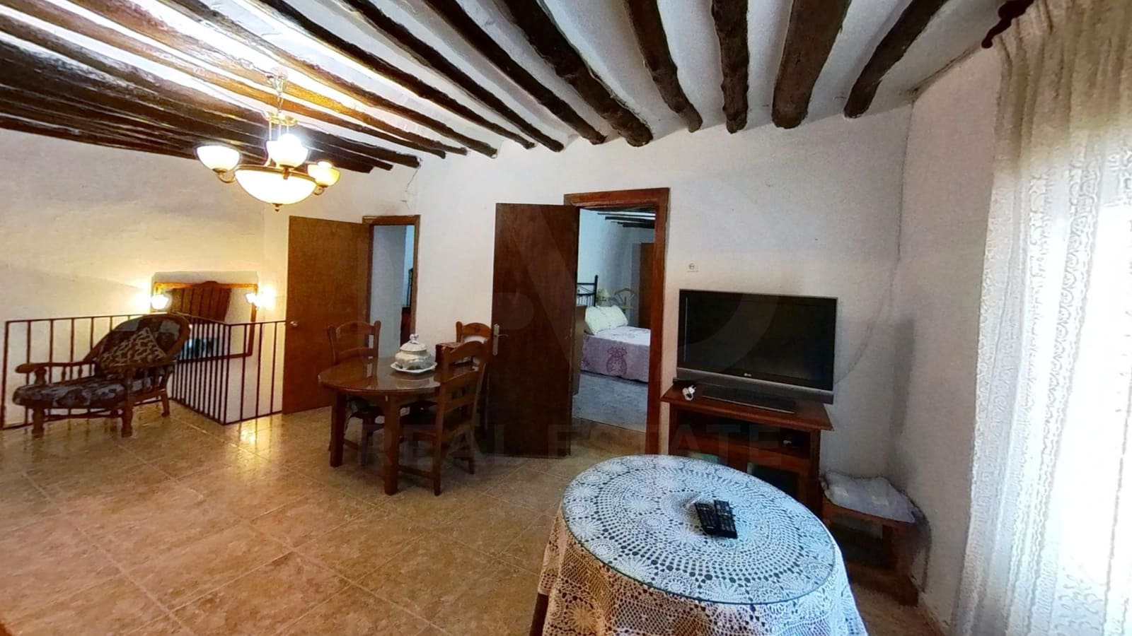 5 soveværelse Byhus til salg i Almeria by - € 80.000 (Ref: 9989208)