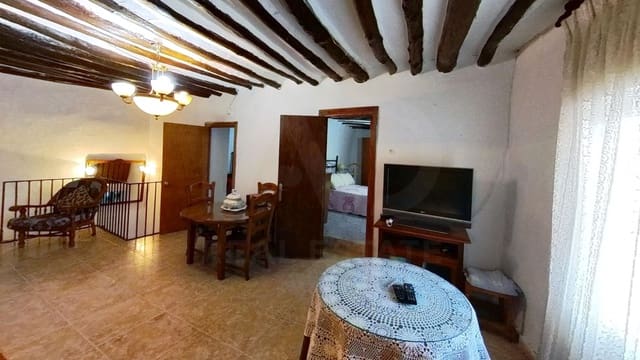 5 soveværelse Byhus til salg i Almería by - € 80.000 (Ref: 9989208)