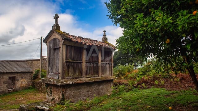 Finca/Landhuis te koop in Vilarmaior - € 99.900 (Ref: 9989211)