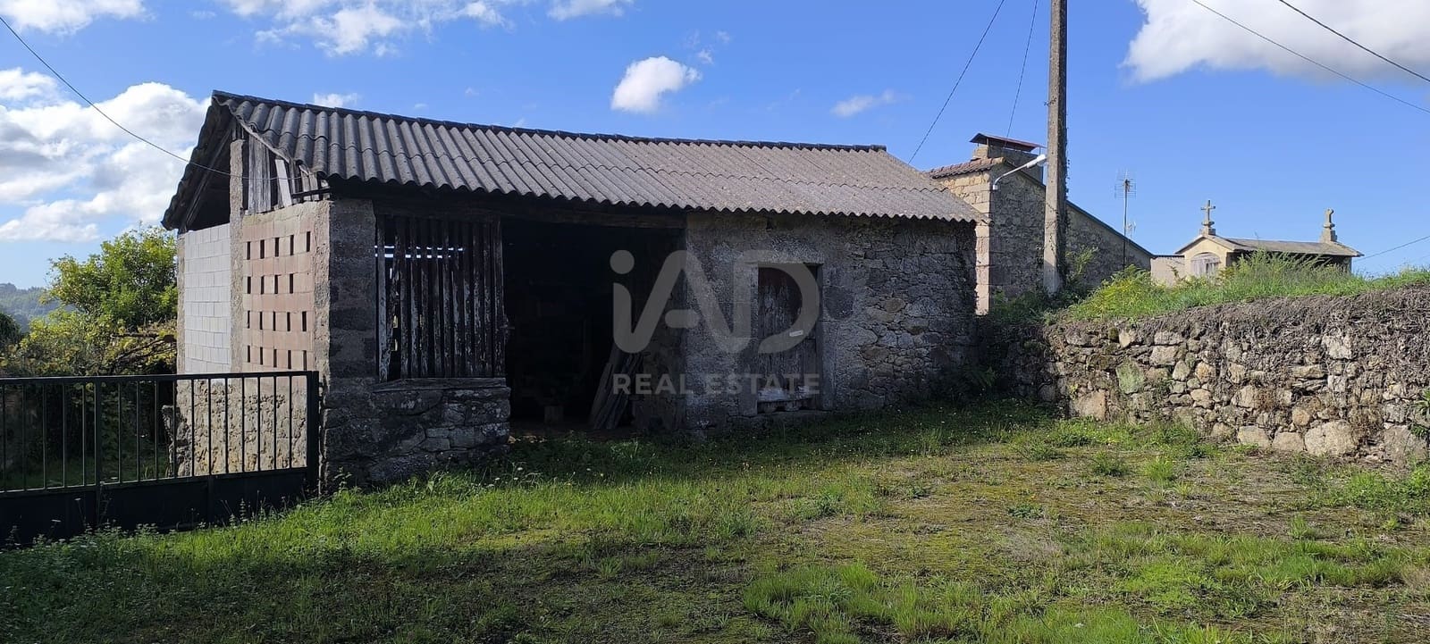 Quinta/Casa Rural para venda em Vilarmaior - 99 900 € (Ref: 9989211)