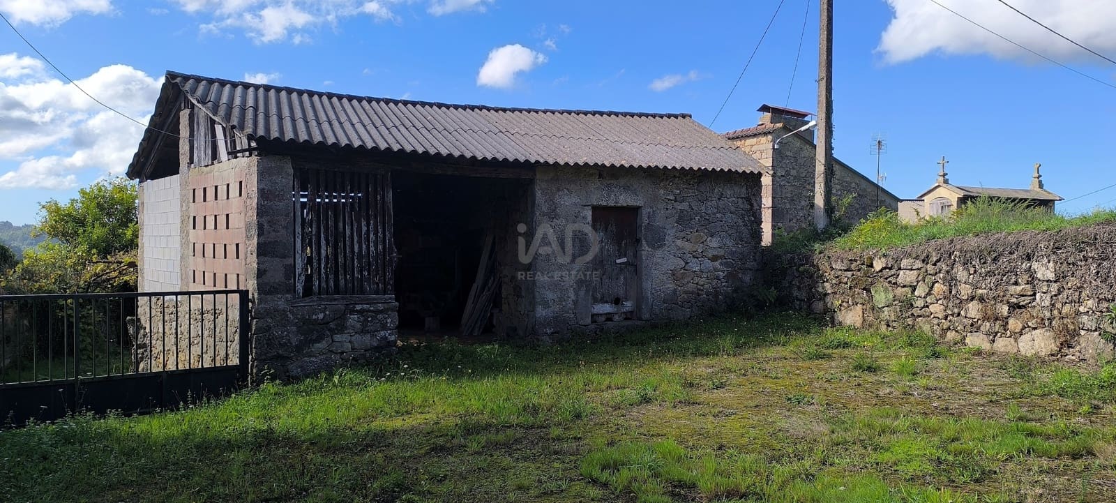 Quinta/Casa Rural para venda em Vilarmaior - 99 900 € (Ref: 9989211)