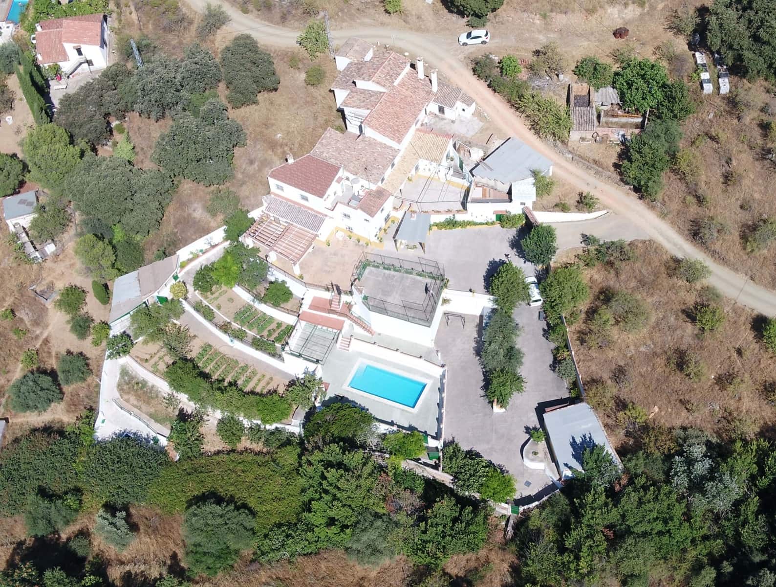 8 bedroom Finca/Country House for sale in Casabermeja with pool garage - € 542,000 (Ref: 9989212)