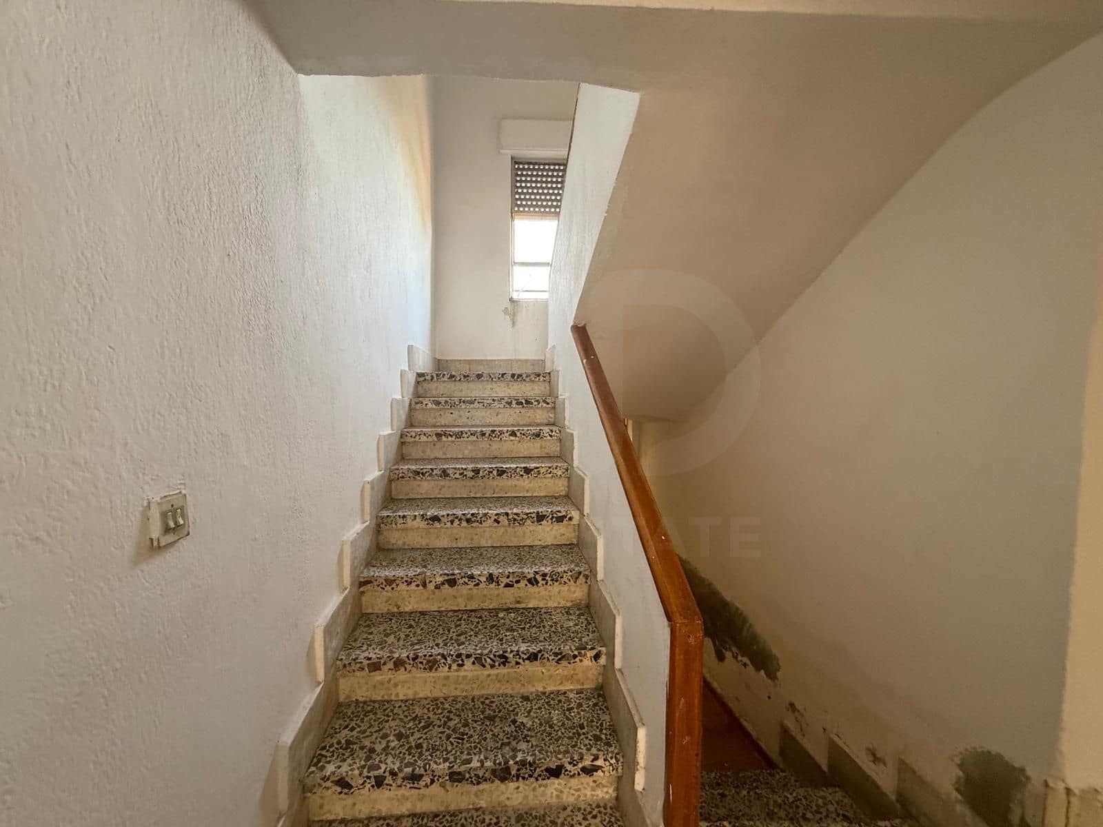 3 Zimmer Haus zu verkaufen in Leon Stadt - 59.000 € (Ref: 9989219)