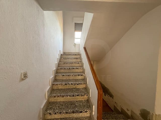 3 Zimmer Haus zu verkaufen in León Stadt - 59.000 € (Ref: 9989219)