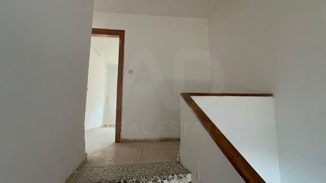 3 Zimmer Haus zu verkaufen in León Stadt - 59.000 € (Ref: 9989219)