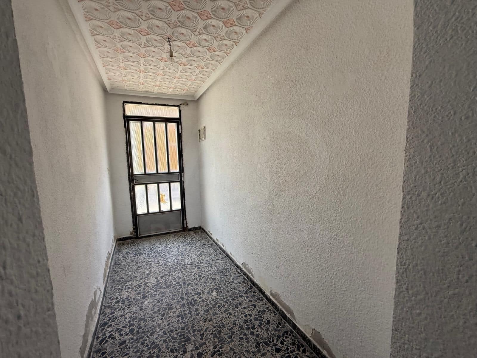 3 Zimmer Haus zu verkaufen in Leon Stadt - 59.000 € (Ref: 9989219)