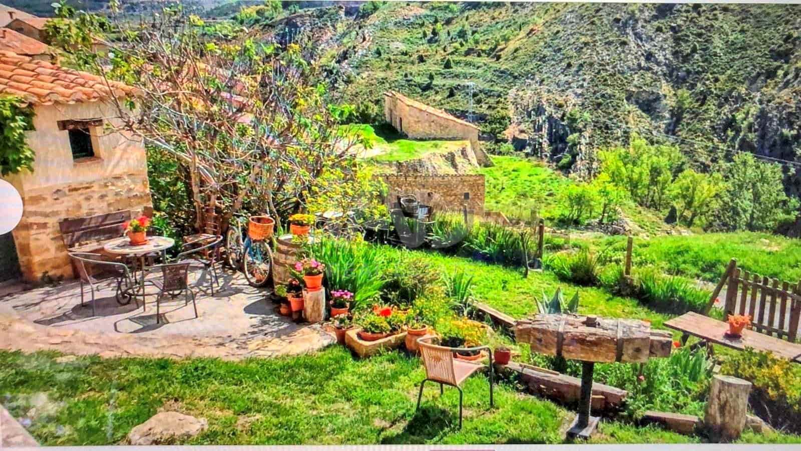 9 chambre Finca/Maison de Campagne à vendre à Teruel ville - 450 000 € (Ref: 9989220)