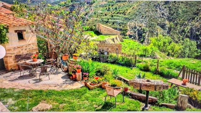 9 quarto Quinta/Casa Rural para venda em Teruel cidade - 450 000 € (Ref: 9989220)