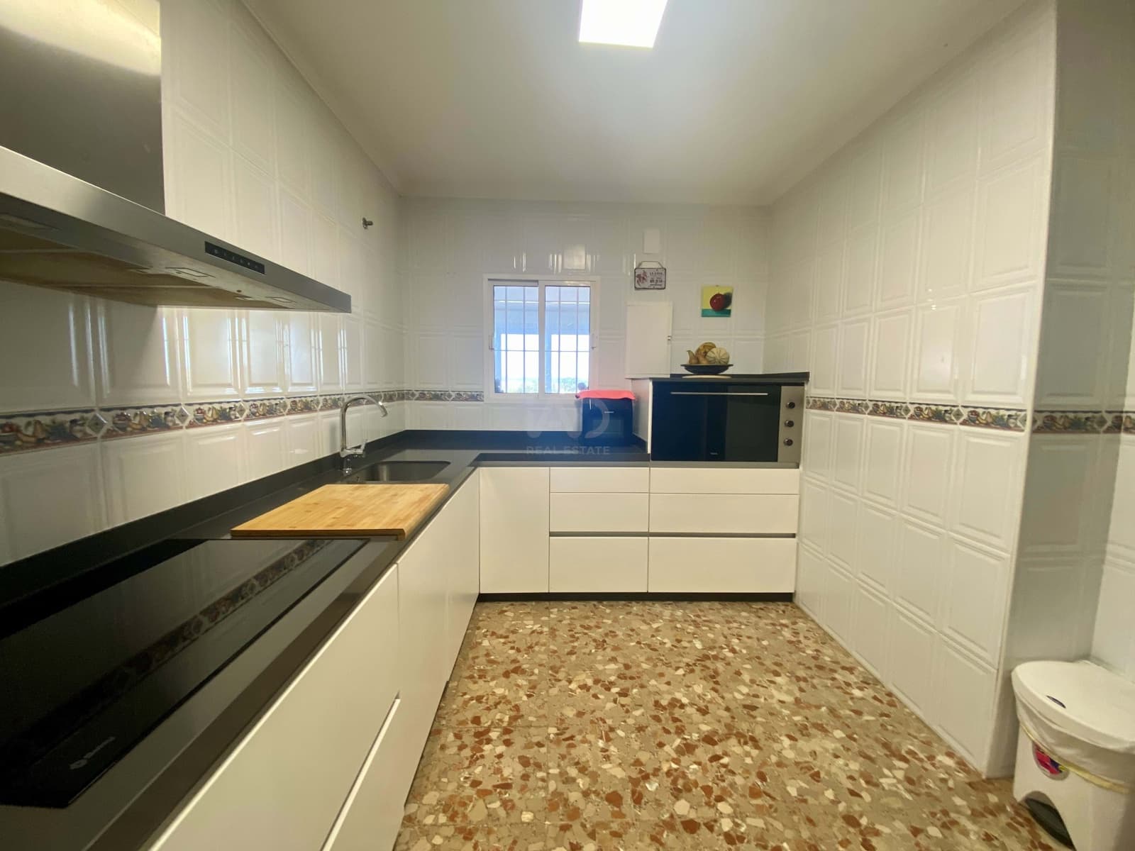 5 soverom Finca/Herregård til salgs i Cadiz by - € 490 000 (Ref: 9989222)