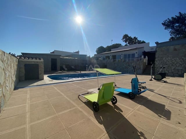5 soverom Finca/Herregård til salgs i Cádiz by - € 490 000 (Ref: 9989222)