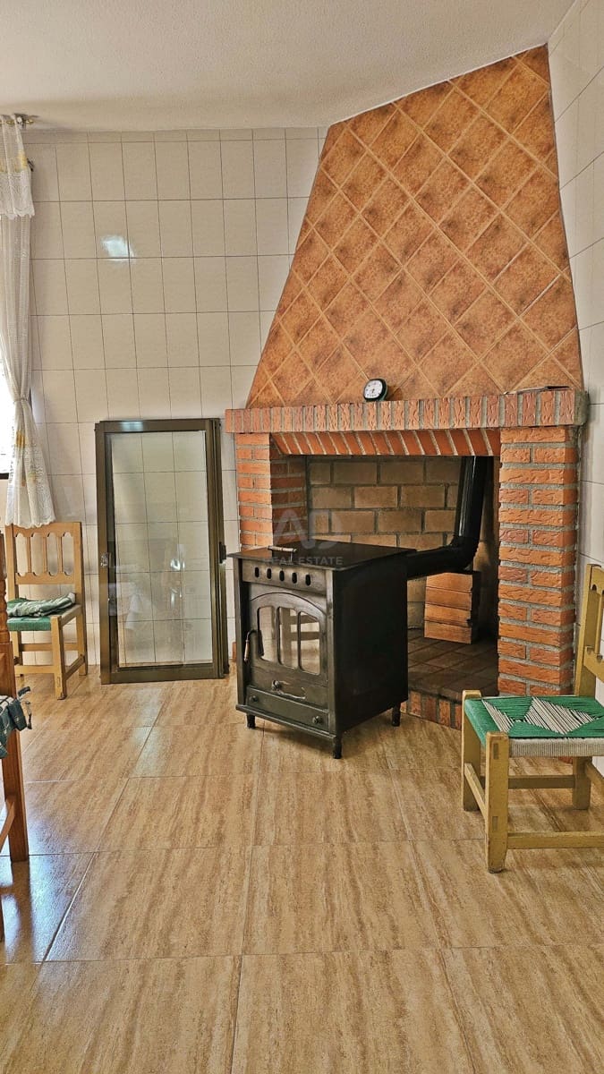 5 slaapkamer Villa te koop in Dona Ines - € 159.000 (Ref: 9989225)