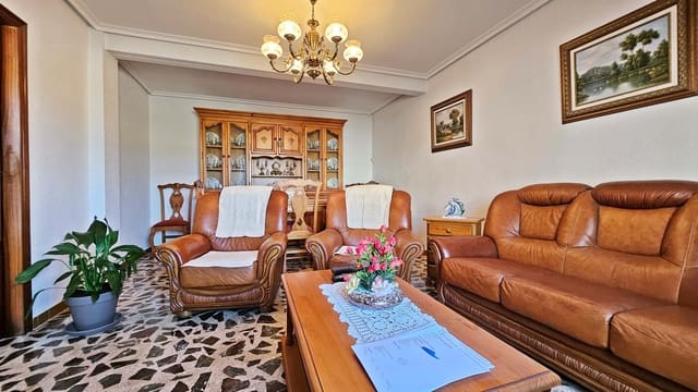 5 slaapkamer Villa te koop in Doña Ines, Lorca - € 159.000 (Ref: 9989225)