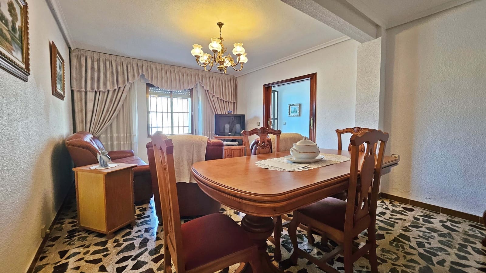 5 slaapkamer Villa te koop in Dona Ines - € 159.000 (Ref: 9989225)