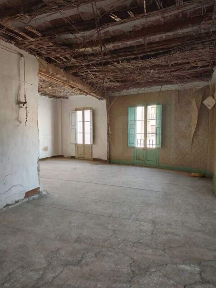 Hus till salu i L'Espluga de Francoli - 250 000 € (Ref: 9989230)