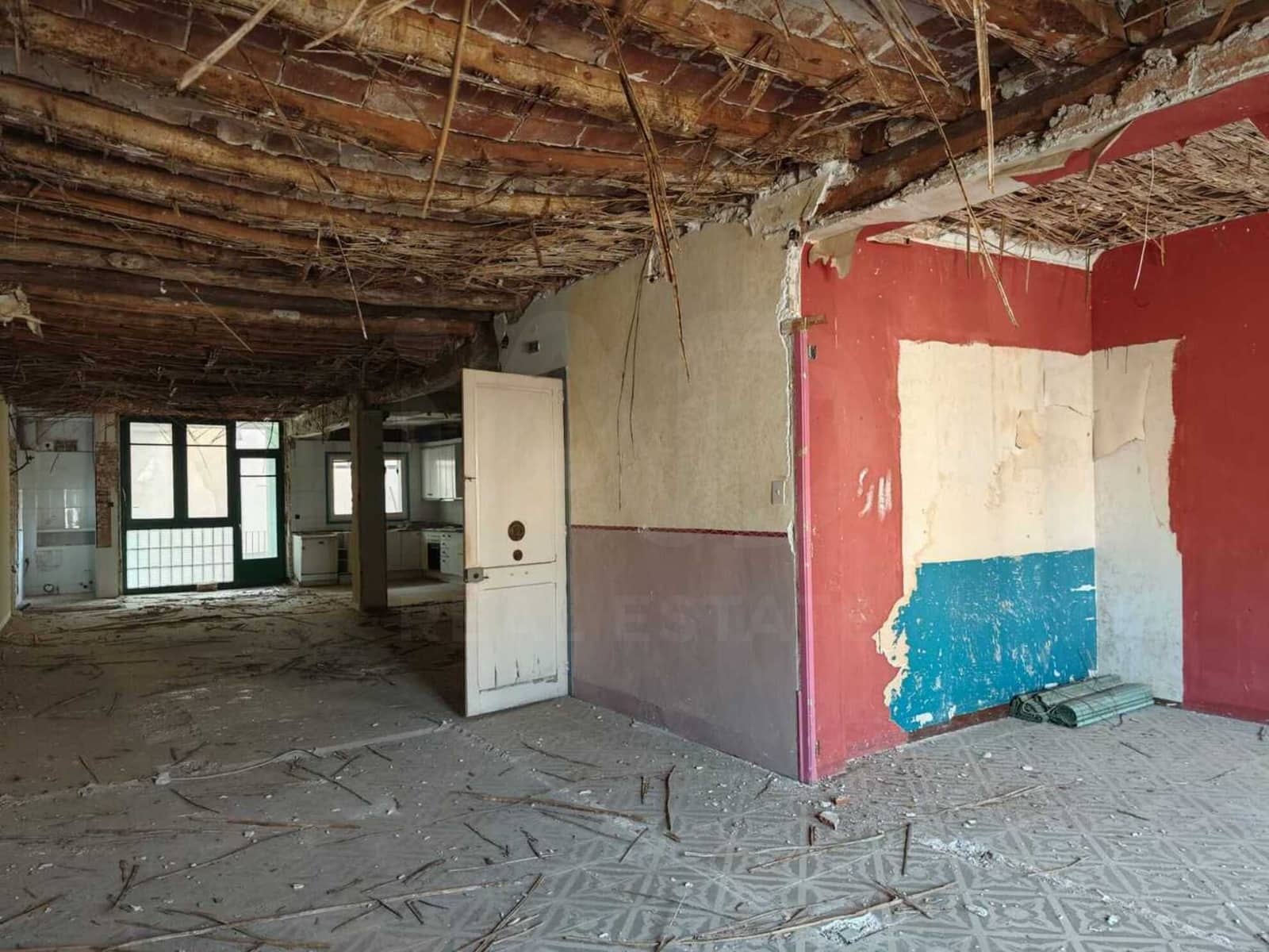 Hus till salu i L'Espluga de Francoli - 250 000 € (Ref: 9989230)