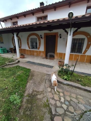 3 bedroom Townhouse for sale in Salamanca city with garage - € 125,000 (Ref: 9989231)