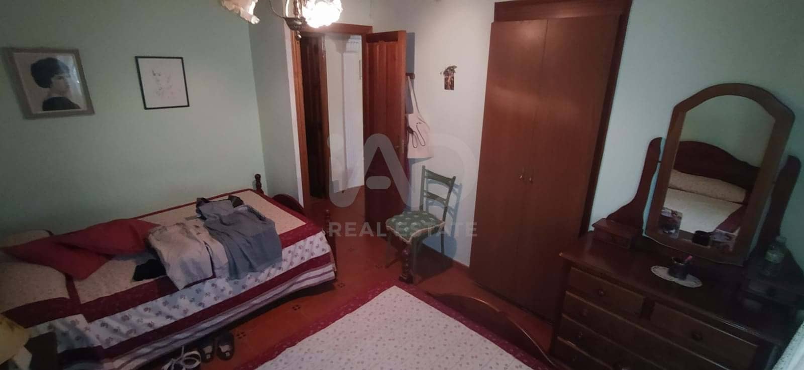 3 bedroom Townhouse for sale in Salamanca city with garage - € 125,000 (Ref: 9989231)