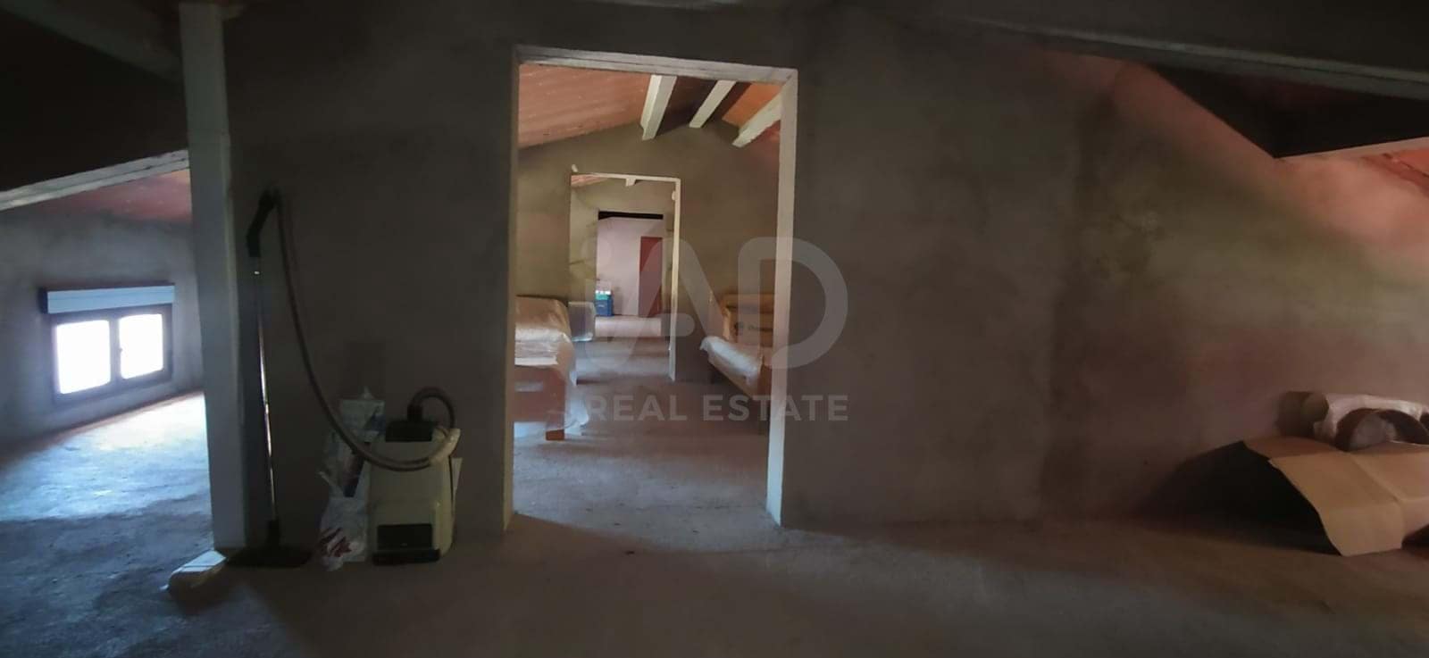 3 bedroom Townhouse for sale in Salamanca city with garage - € 125,000 (Ref: 9989231)